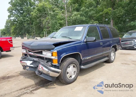 1997 Chevrolet Tahoe K1500 from USA, damaged, VIN 1GNEK13R8VJ437236
